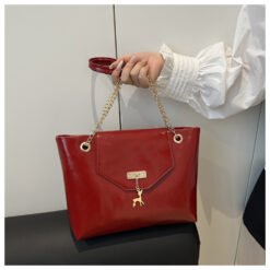 Large Capacity Chain Shoulder Bag For Women - Red