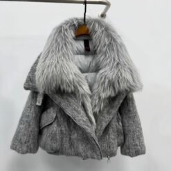 Womens Down Jacket With A Luxurious Cashmere Fur And Raccoon-Fur Collar