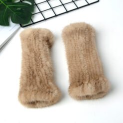 Comfortable winter gloves - Camel