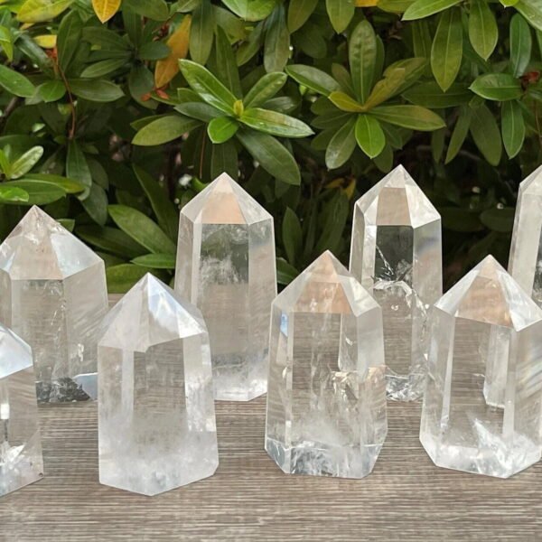 Premium Clear Quartz Obelisk, Standing Polished Clear Quartz Point (0.5-1 oz)